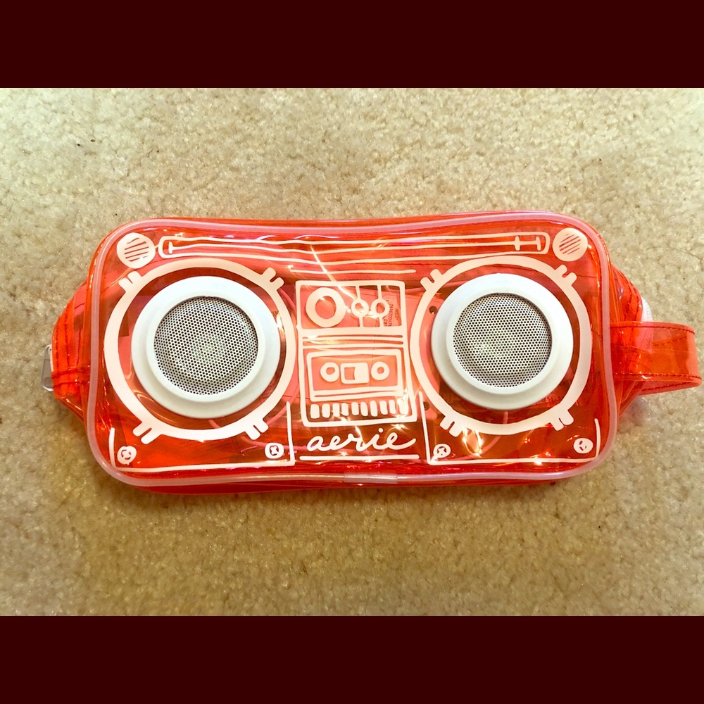 Beach speakers